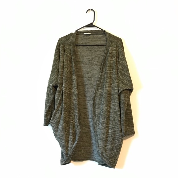 Free Kisses Sweaters - 3/$20 Cardigan - L - Free Kisses